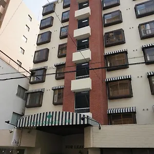 フォーリーブスイン上本町 2*, 大阪市 日本